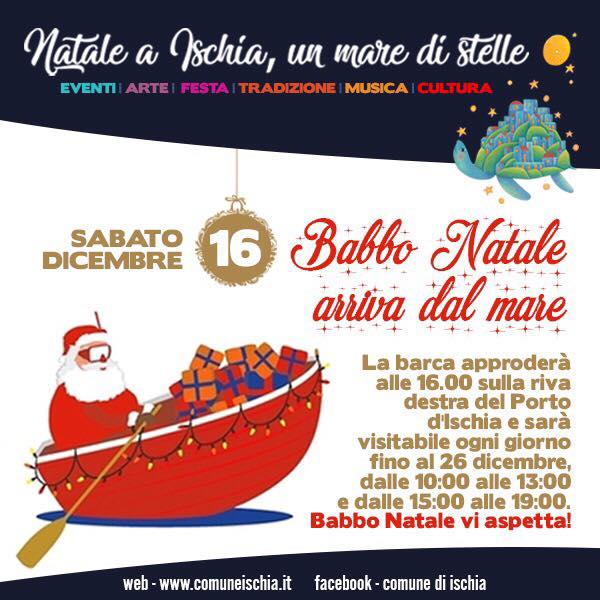 Babbo natale arriva in barca