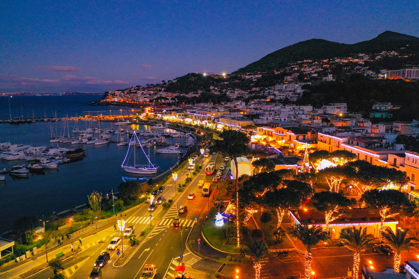 Natale a Ischia: luminarie a Casamicciola Terme