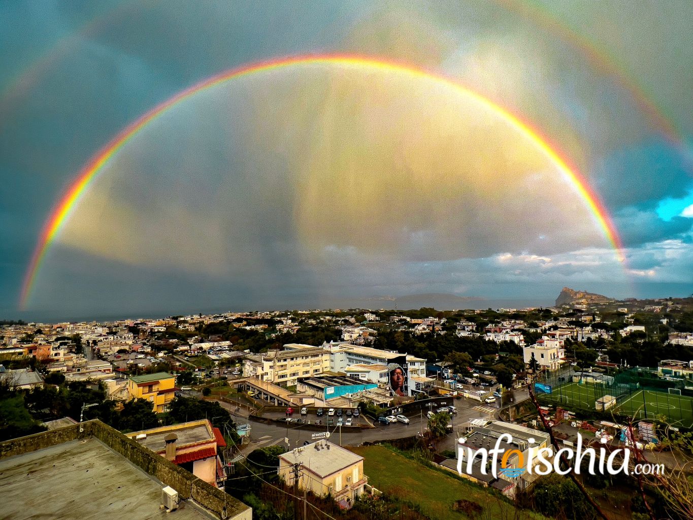 Arcobaleno su Ischia