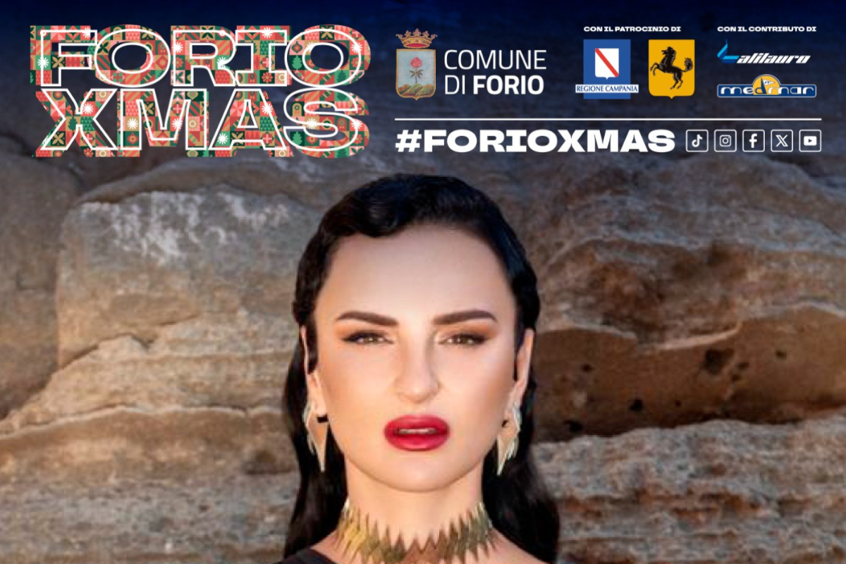 Arisa Accende il Natale a Forio con una Serata di Musica e Magia