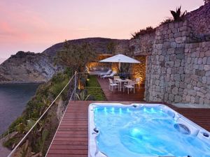 Hotel sul mare Ischia