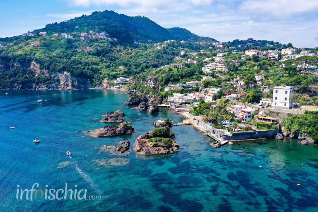 Ischia, Baia di Cartaromana