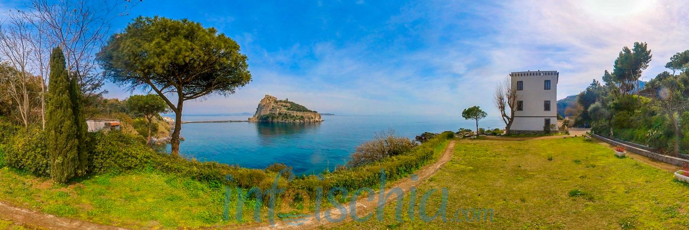 Ischia, Castello Aragonese e Torre di Guevara