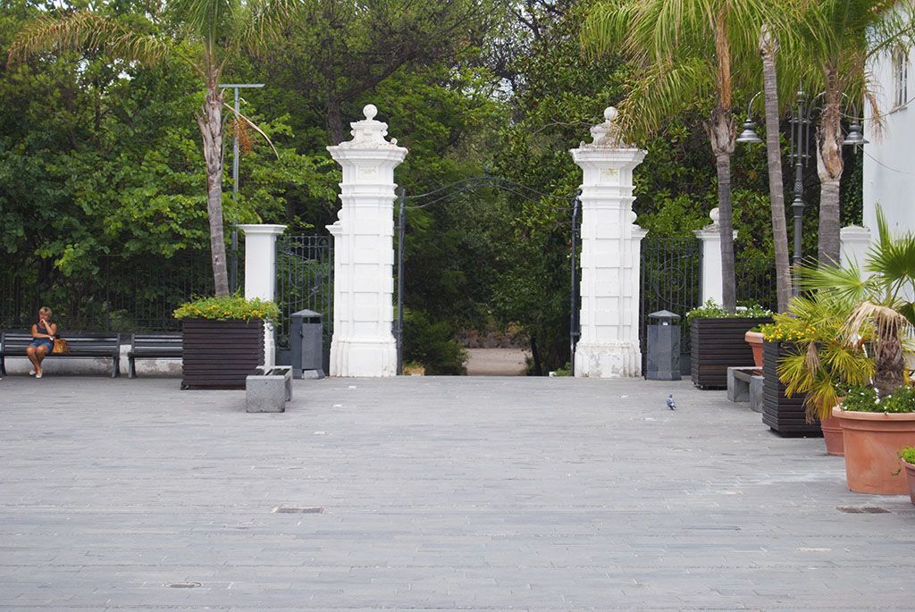 La Pineta Nenzi Bozzi Ischia Porto