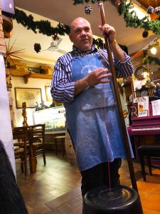 raimondo un attimo divino ischia