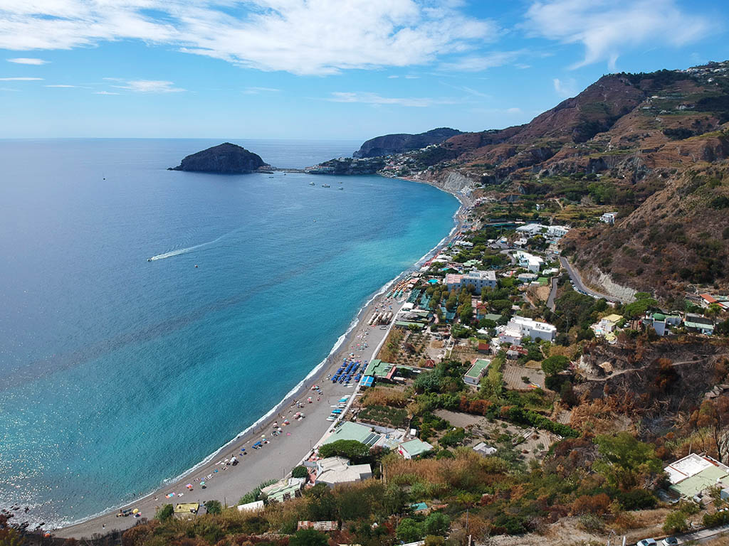 Spiaggia dei Maronti Ischia