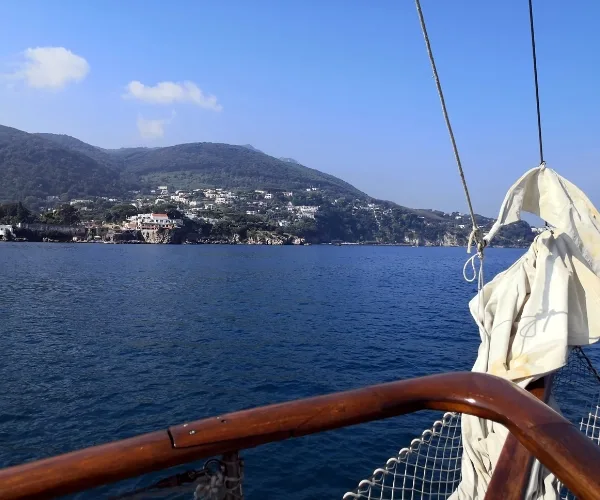Gita in barca con pranzo a bordo