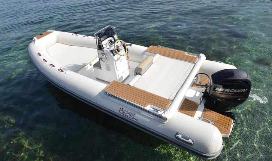 Gommone 5,50 m – 40/60 CV senza patente