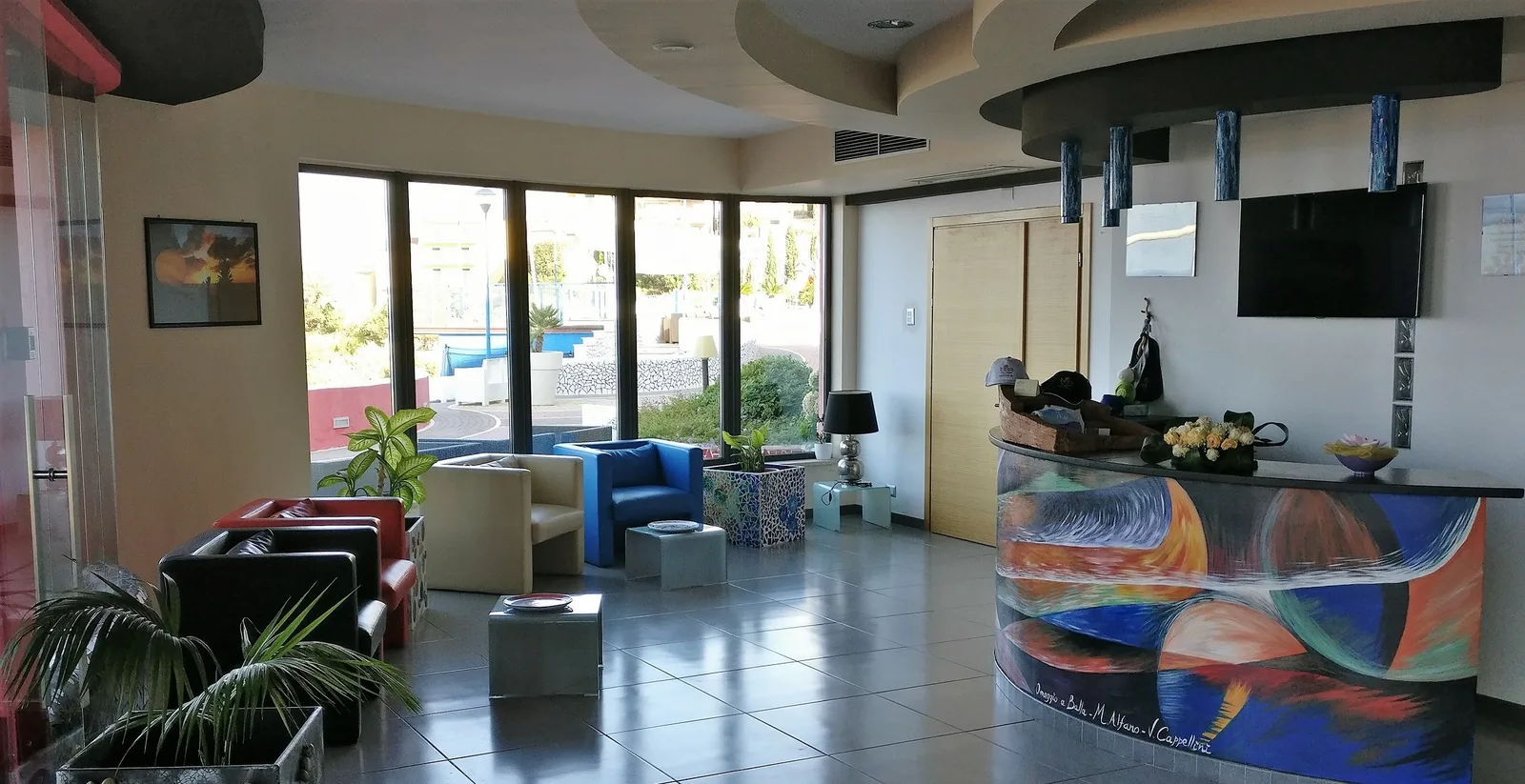 TUS'HOTEL