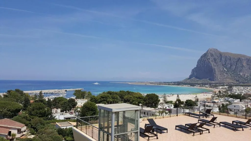 HOTEL PANORAMIC