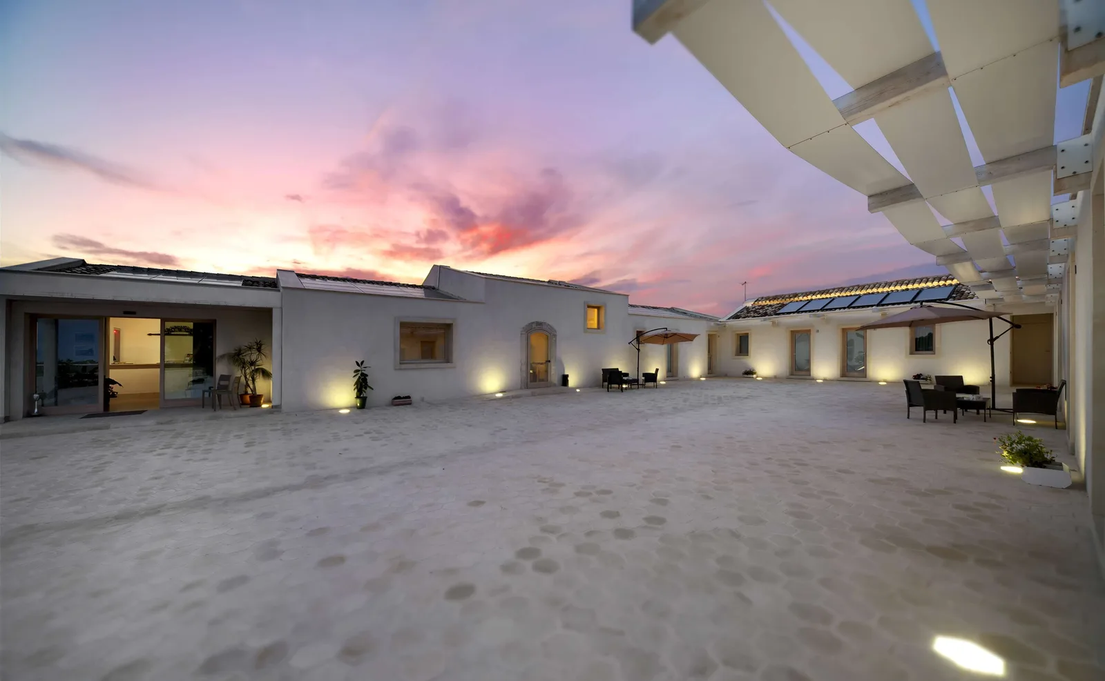 HOTEL ADDAURO RESORT