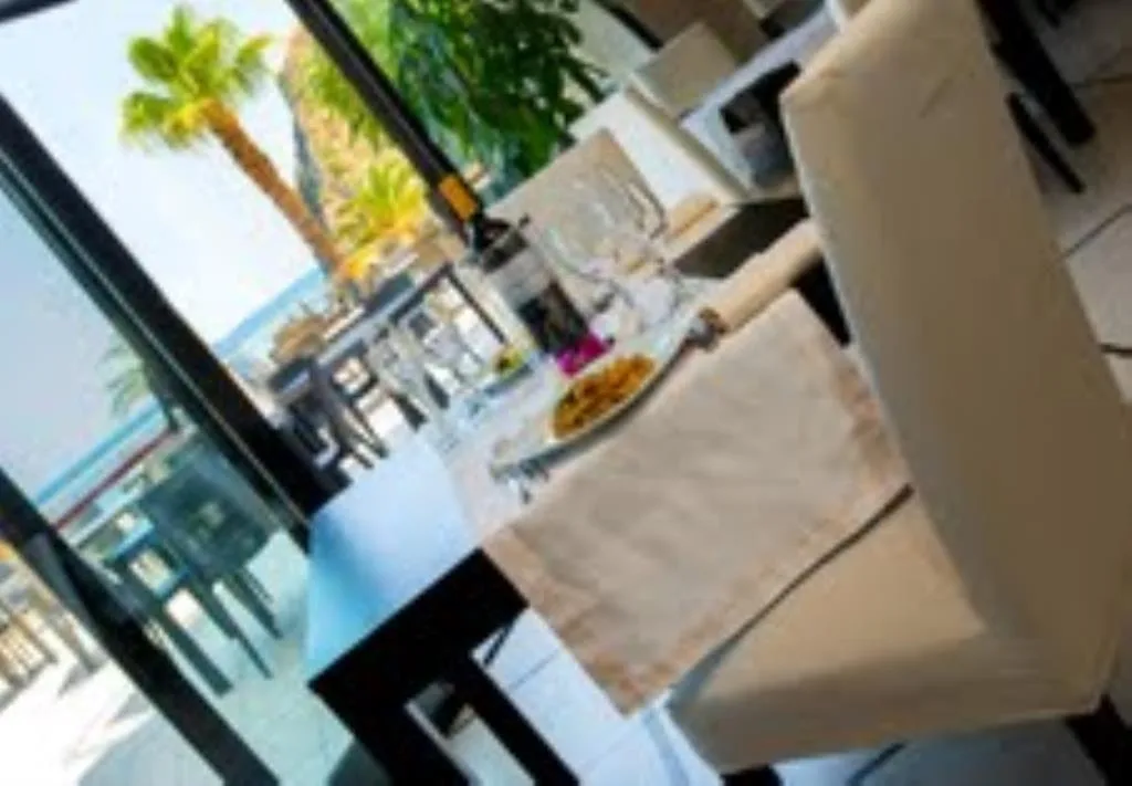 ELIHOTEL