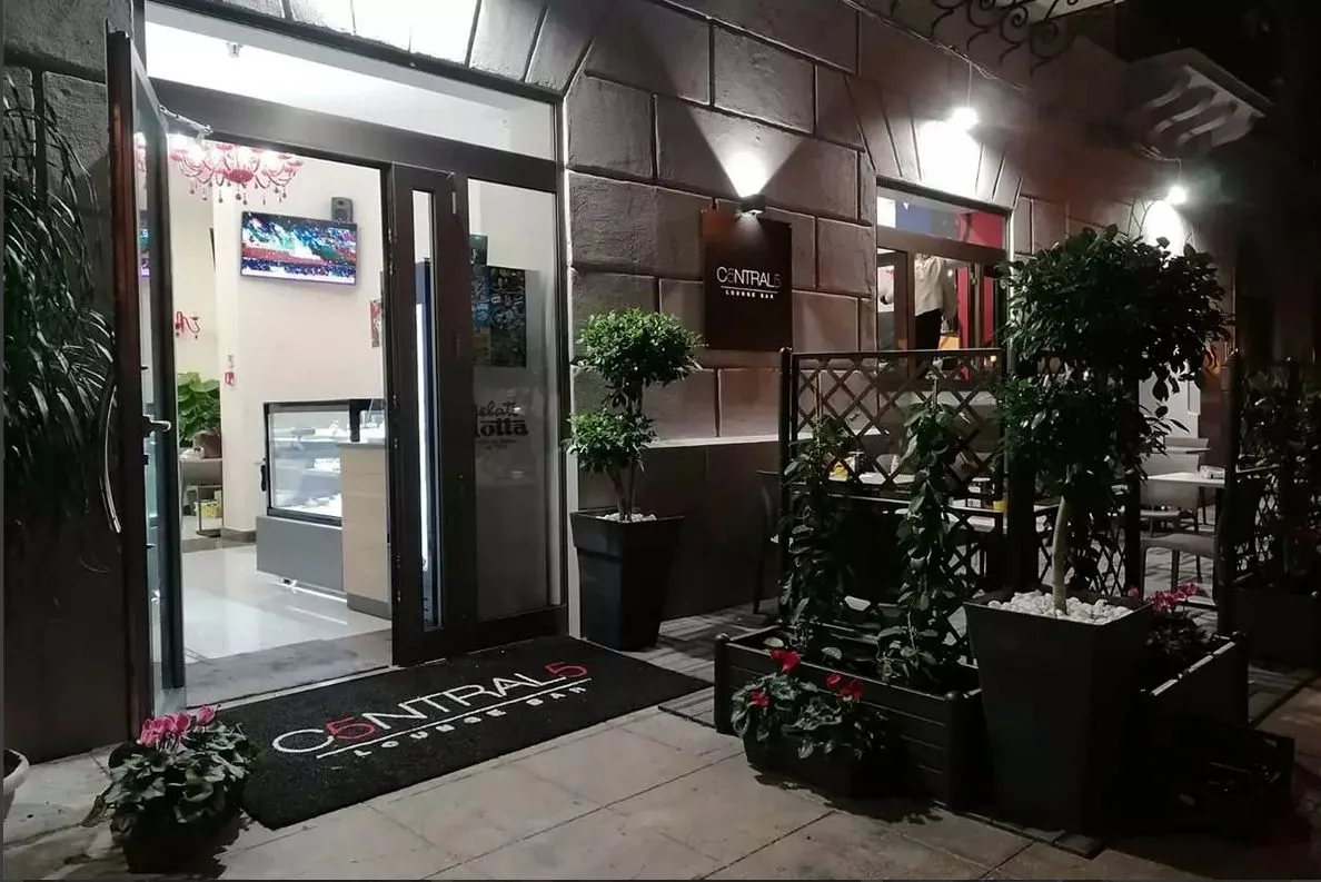 Hotel 55 Aira