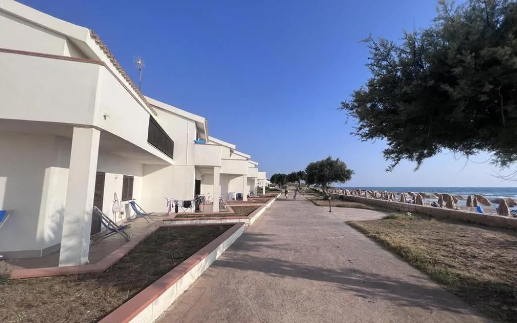 RESIDENCE KAMARINA CLUB