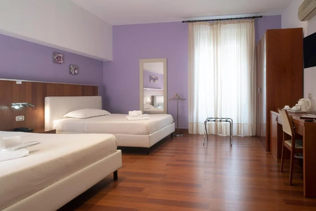 Hotel Tonic