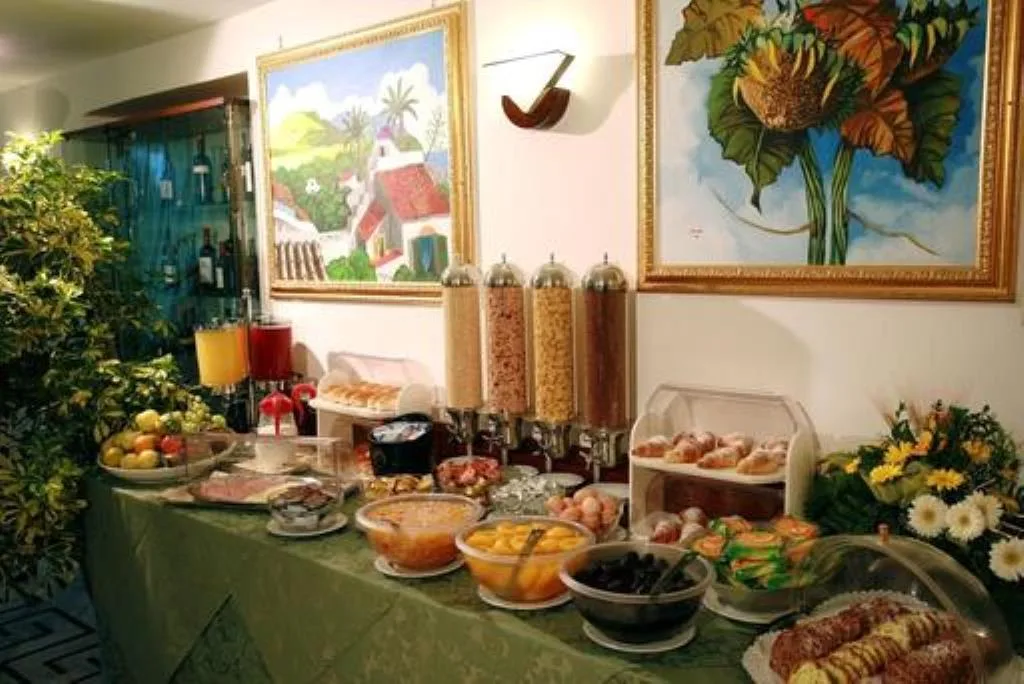 HOTEL VILLA D'AMATO