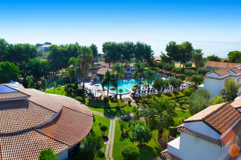 VILLAGGIO SPIAGGE ROSSE