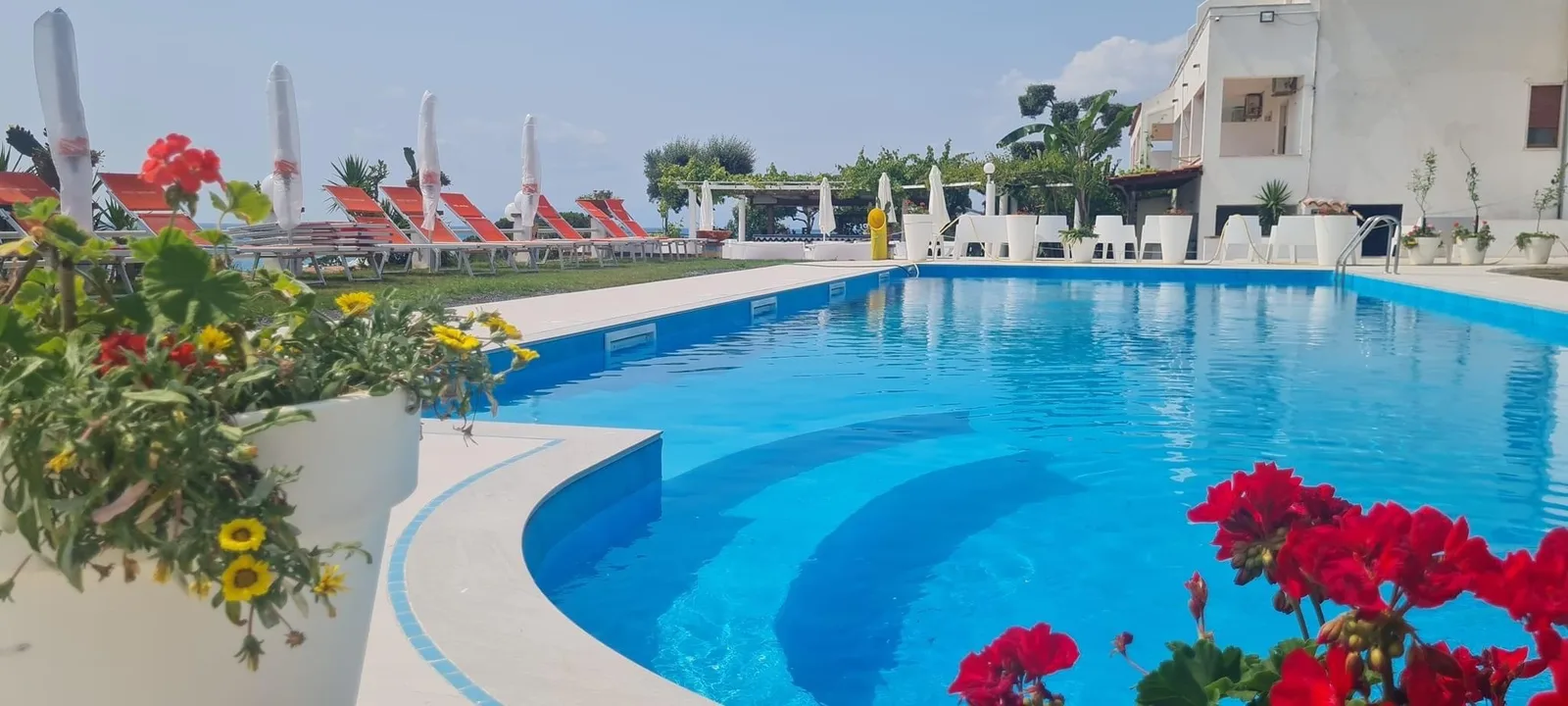 HOTEL CRISTINA