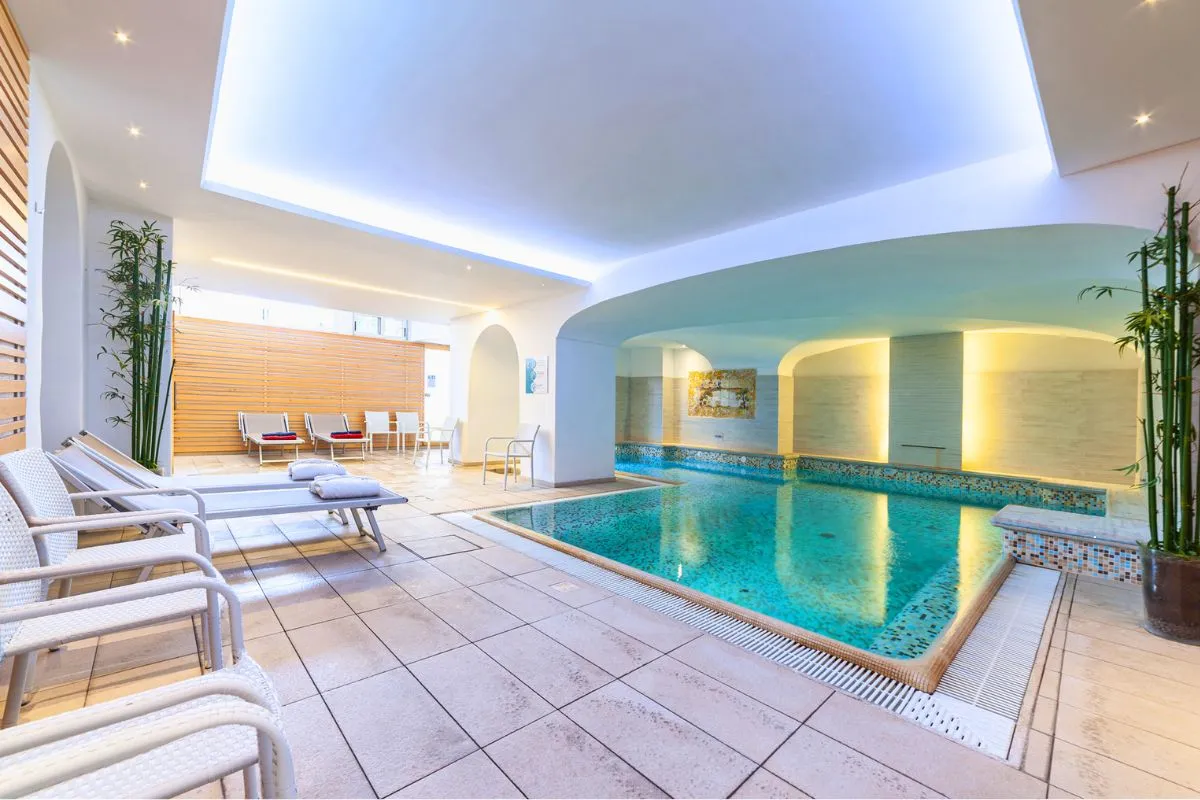 Hotel Terme Gran Paradiso, piscina coperta