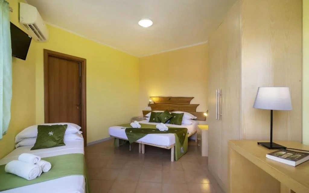 RESORT BORGO DEGLI ULIVI NATURAL VILLAGE