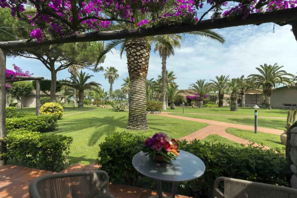 VILLAGGIO CLUB BAIA DEL SOLE