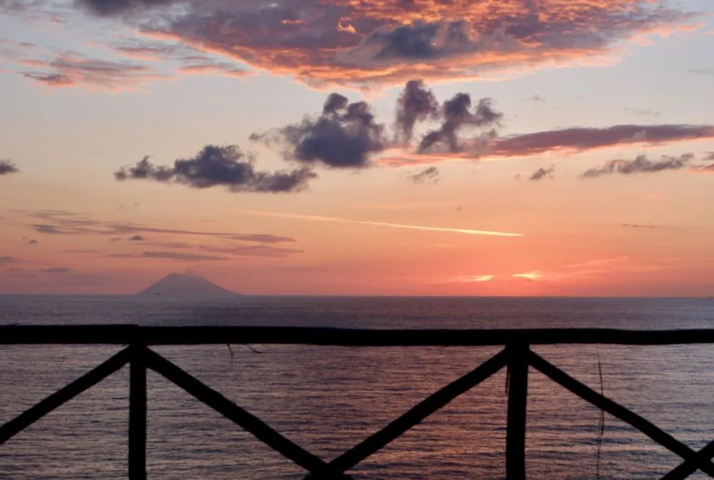 HOTEL MIDENZA SEASIDE & NATURE RETREAT