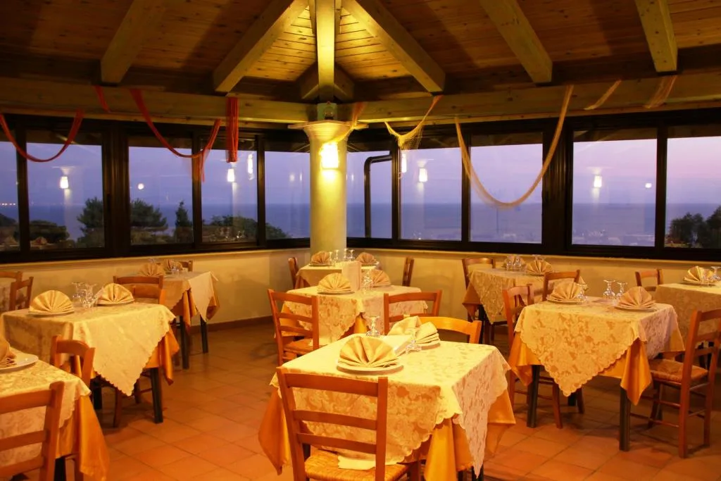 Hotel Marinella