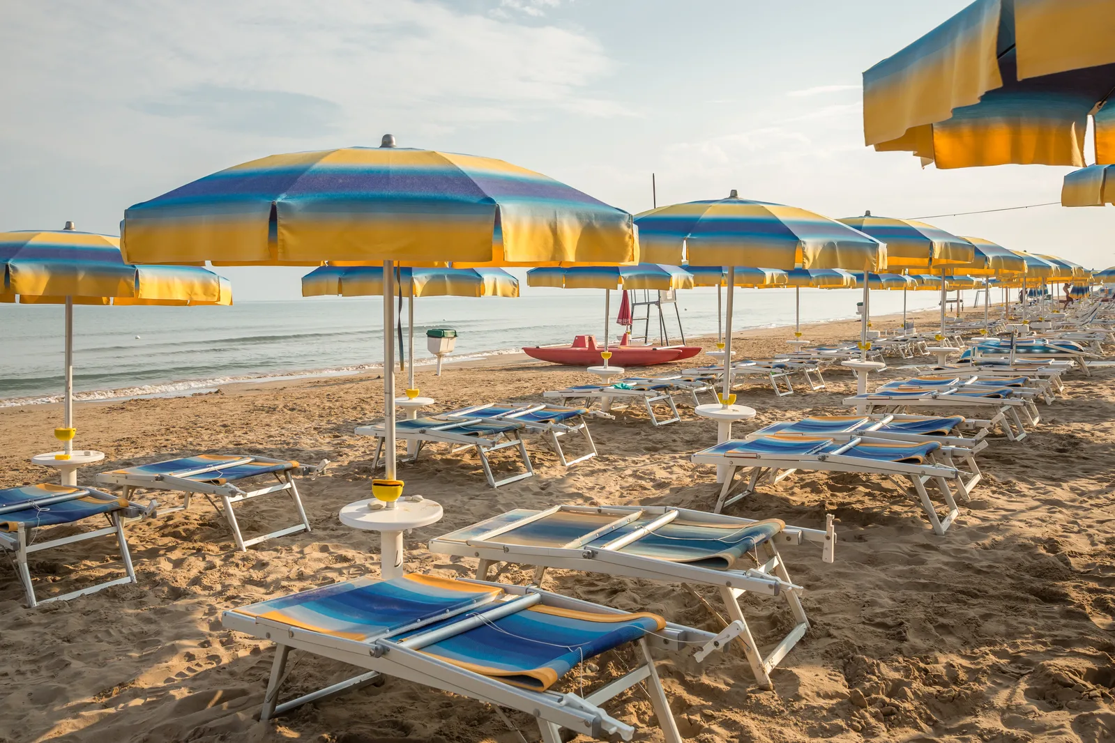 MARECHIARO HOTEL BEACH CLUB