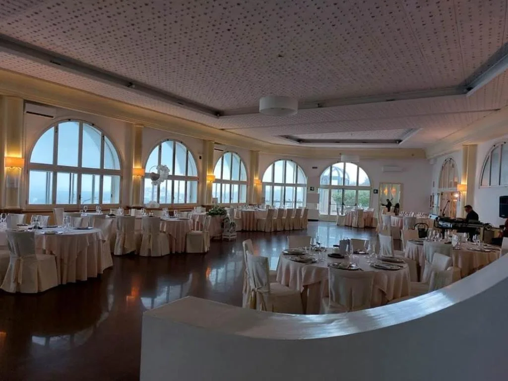 HOTEL INCANTO