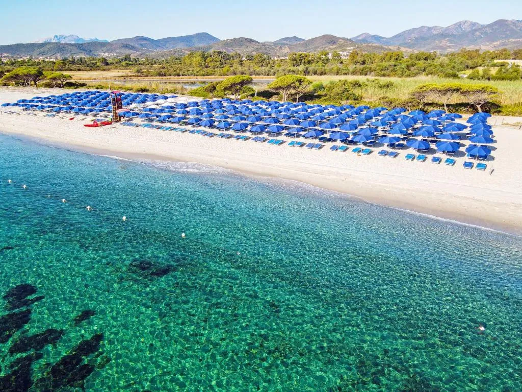 Hotel Villaggio Cala Fiorita a Budoni