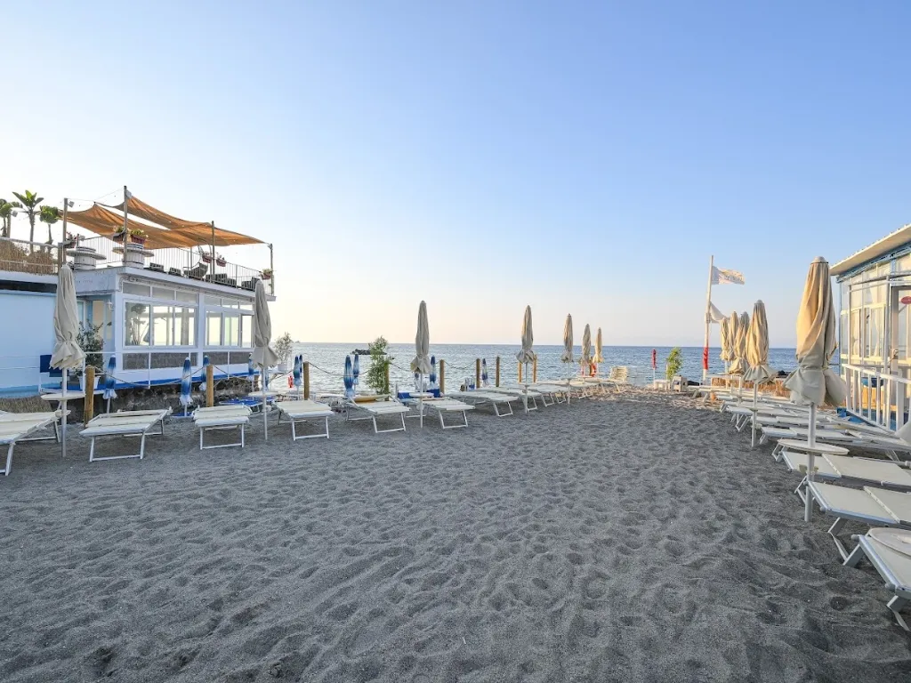 Ischia Porto 4 stelle - Spiaggia convenzionata