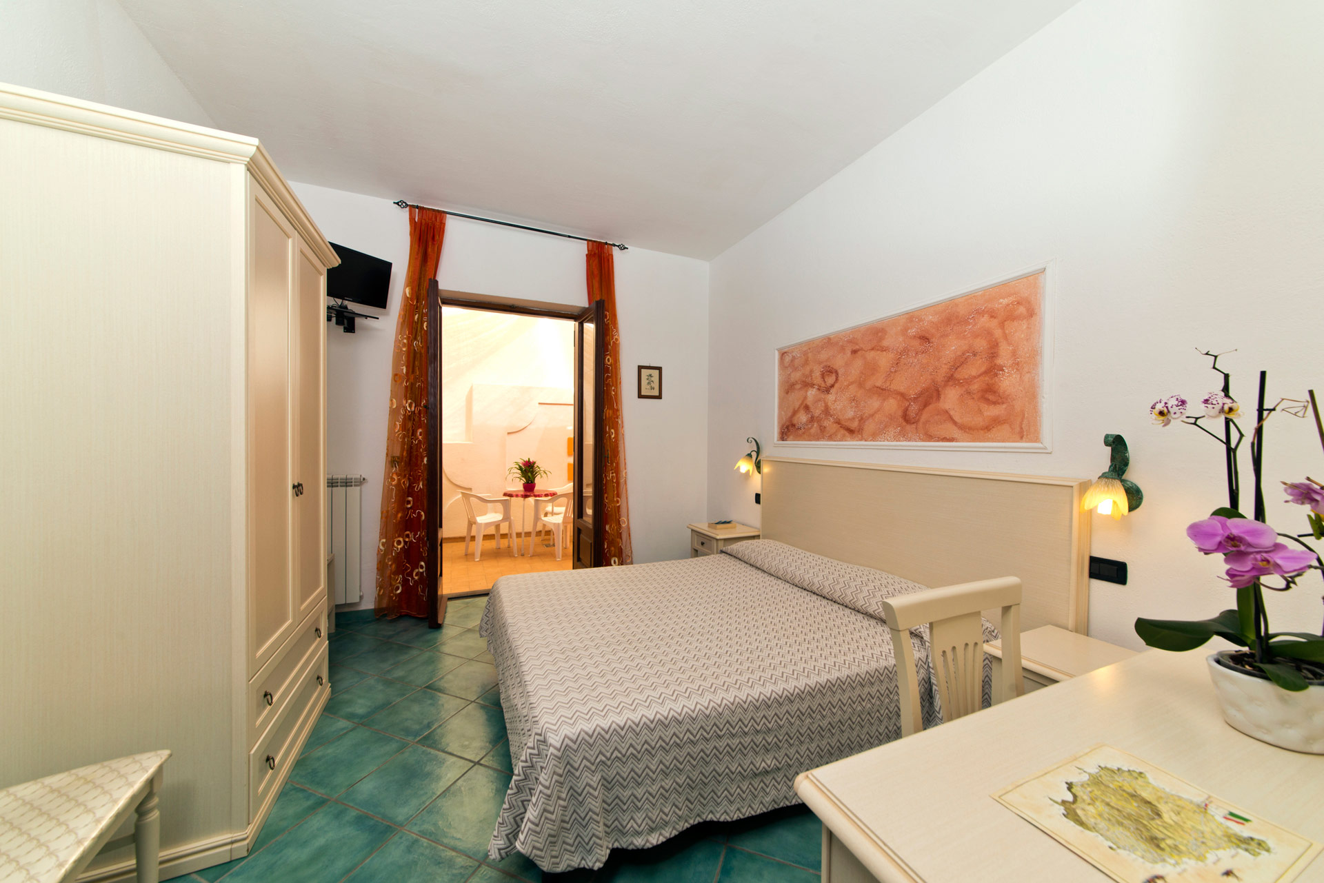 Hotel Aragonese