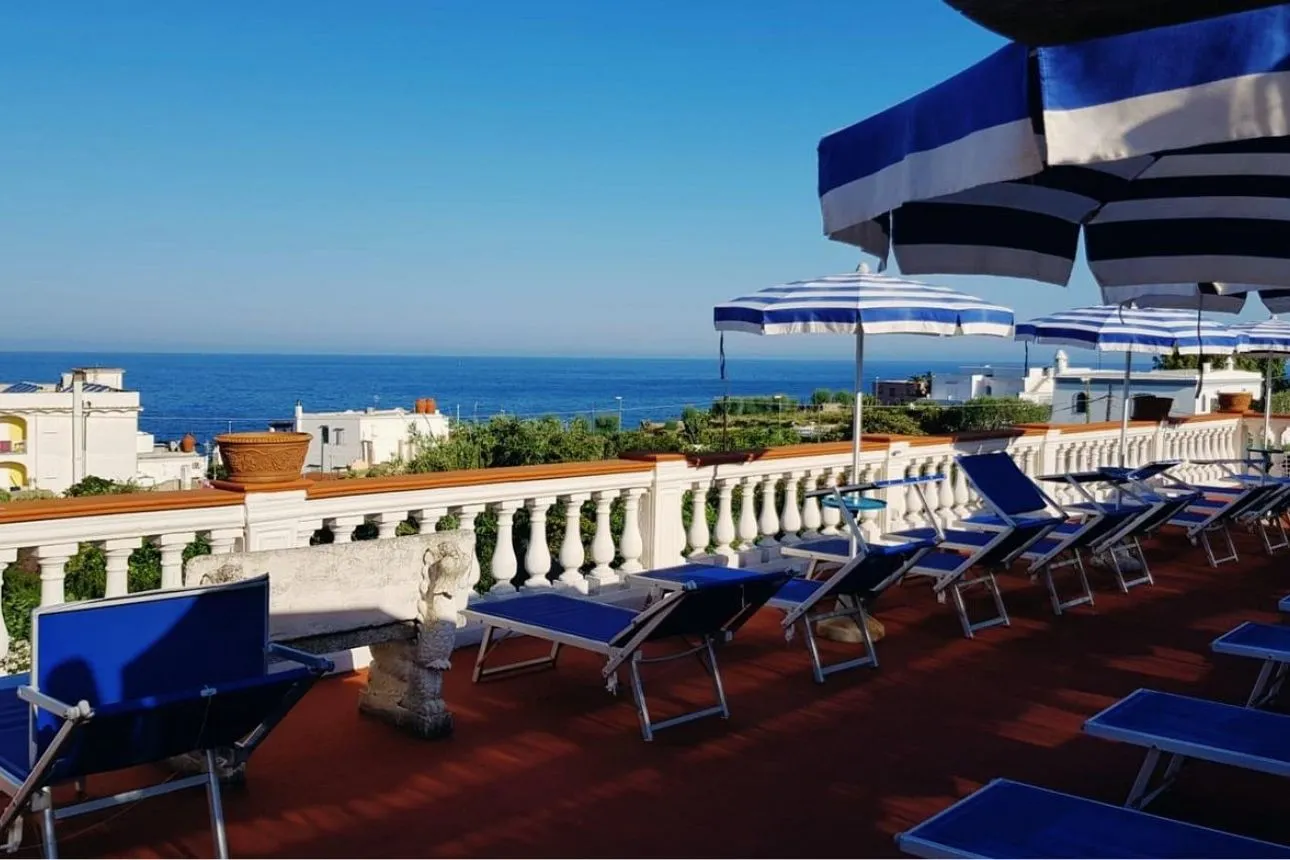 Terrazza Solarium - Hotel Onda Blu
