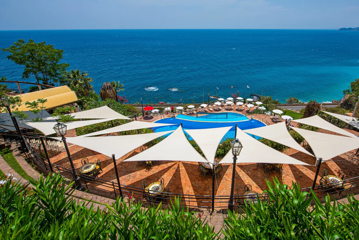 Hotel BAIA TAORMINA a Messina