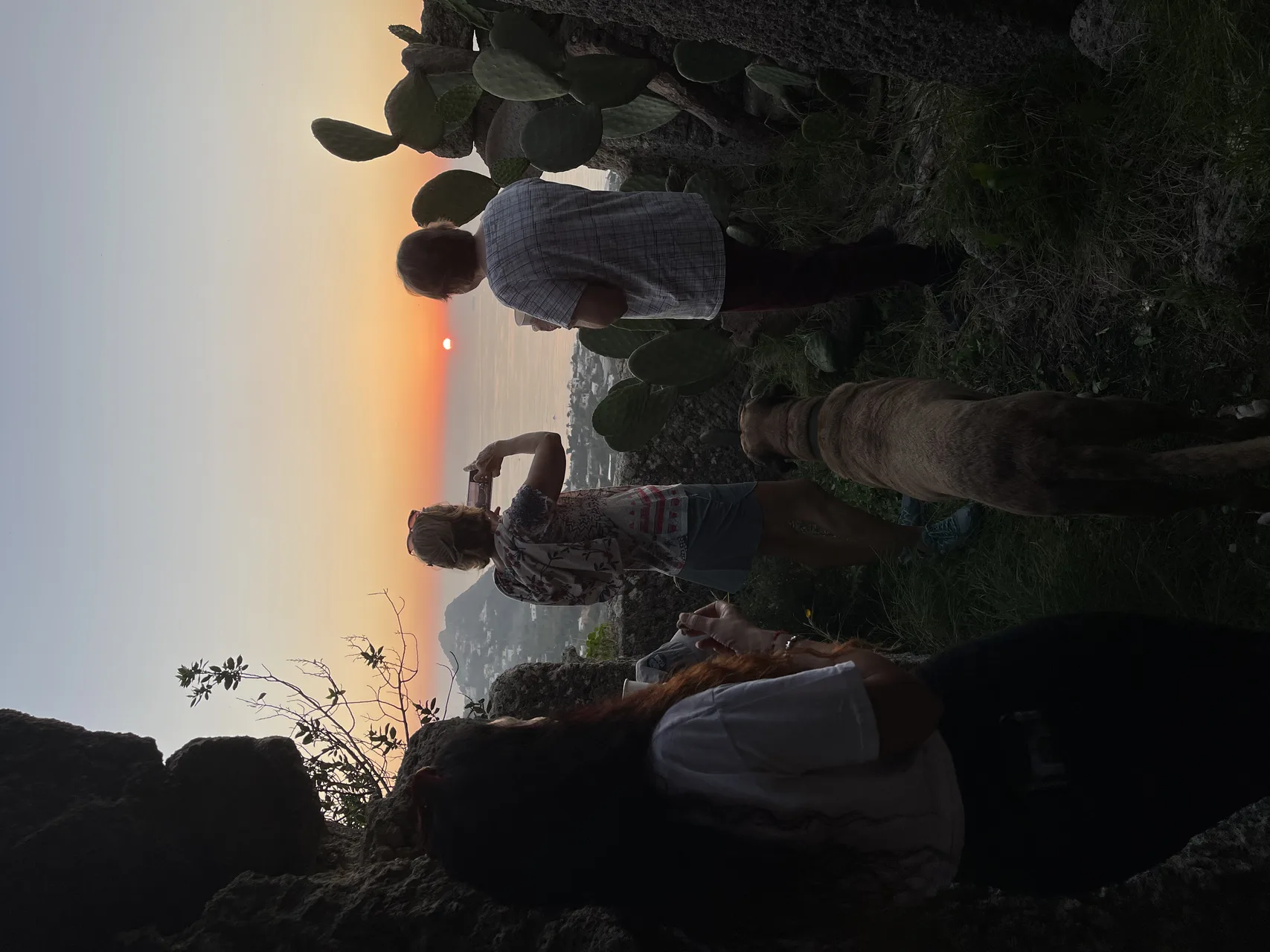 Pasquetta sul Sentiero della Bocca di Tifeo con Aperitivo al Tramonto